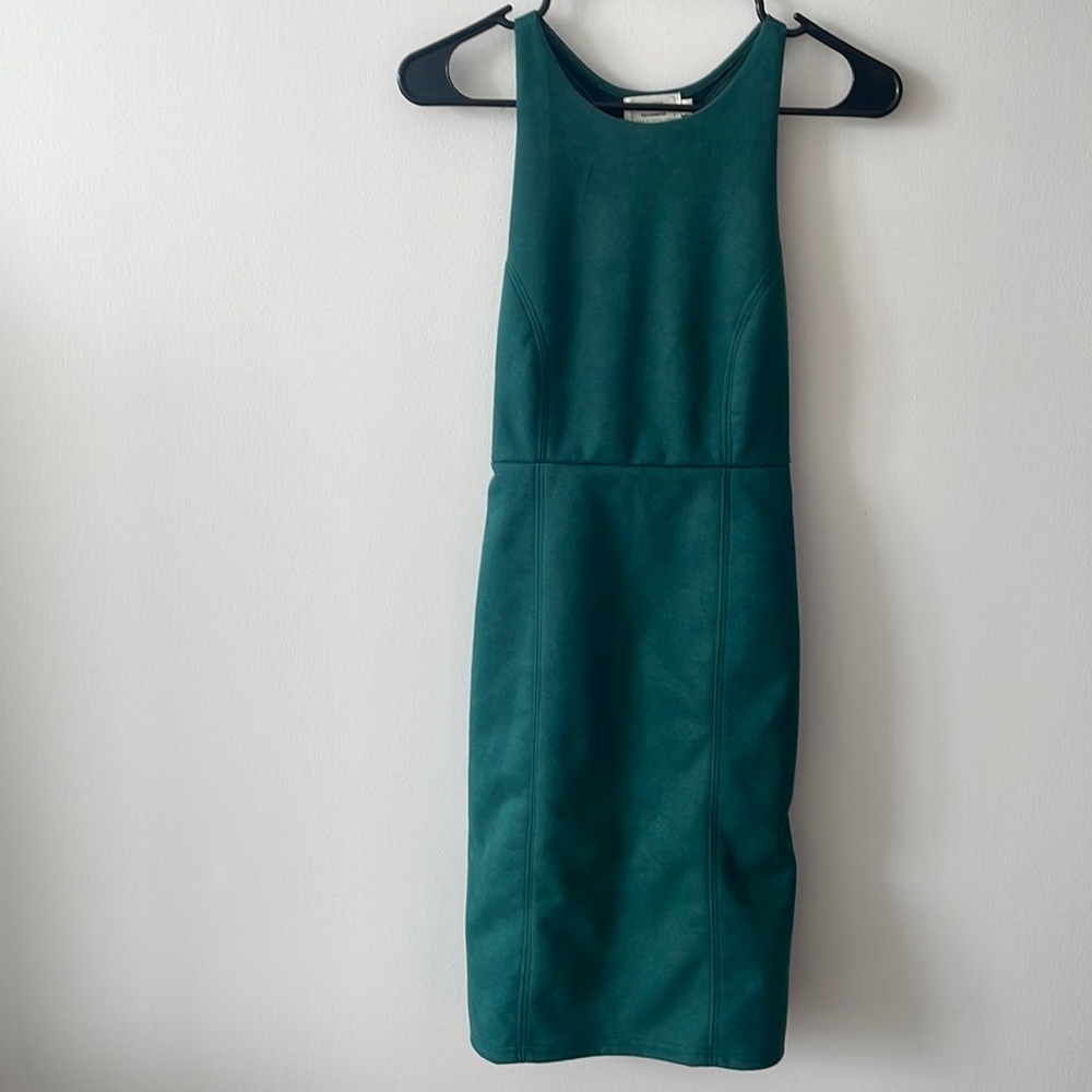 Green Halterneck Cutout Midi Dress